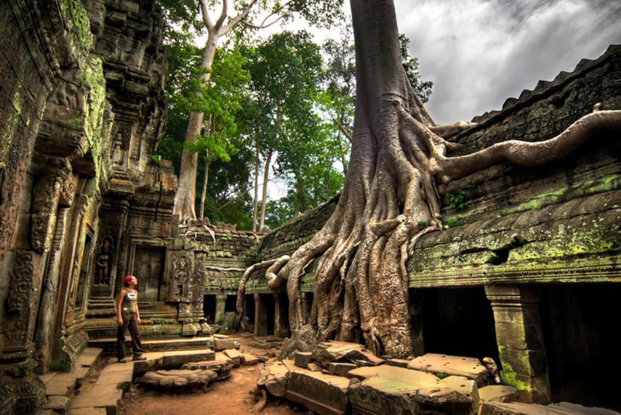 Green Empire Resort Siem Reap Bagian luar foto